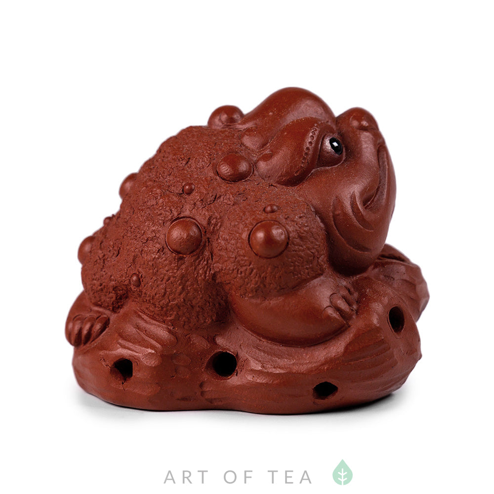 Teapet "Toad on a stone", 5cm